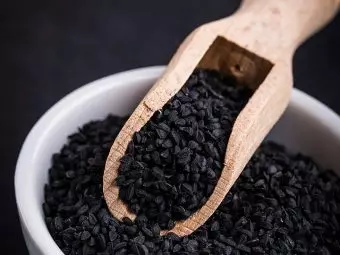 10 Powerful Benefits Of Nigella Seeds Backed By Science