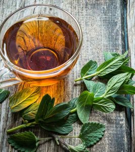 22 Best Benefits Of Peppermint Tea For Skin, Hair, And Health