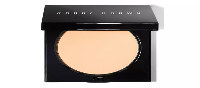 Bobbi Brown Sheer Finish Pressed Powder – No. 05 Soft Sand