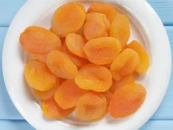 9 Health Benefits Of Dried Apricots & How Many To Eat In A Day