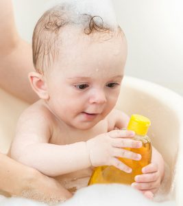 15 Best Baby Shampoos Available In India – 2018