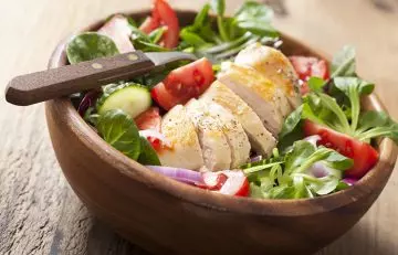 Spirulina salad for weight loss