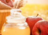 8 Side Effects Of Apple Cider Vinegar & How To Use It Safely