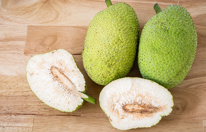 Breadfruit is a tasty fruit snack to stay fit