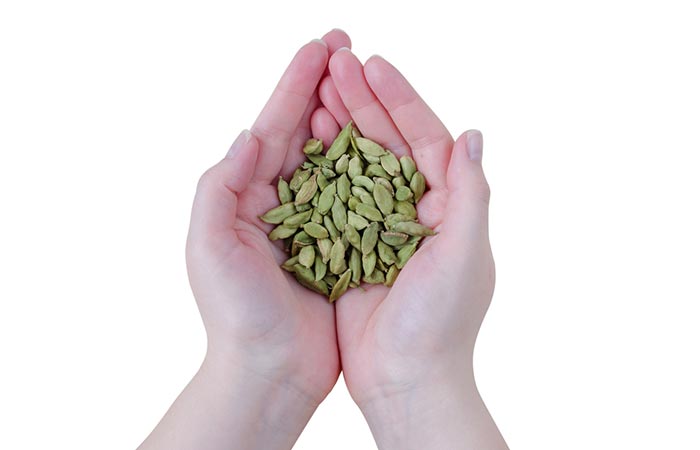 Limited cardamom consumption reduces side effects