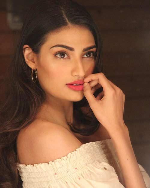 Beautiful Indian girl named Athiya Shetty