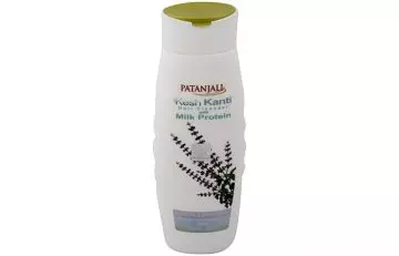 5. Patanjali Kesh Kanti Hair Cleanser With Milk Protein