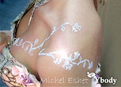 Floral motif glitter tattoo