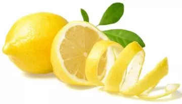 Lemon peel to naturally whiten teeth