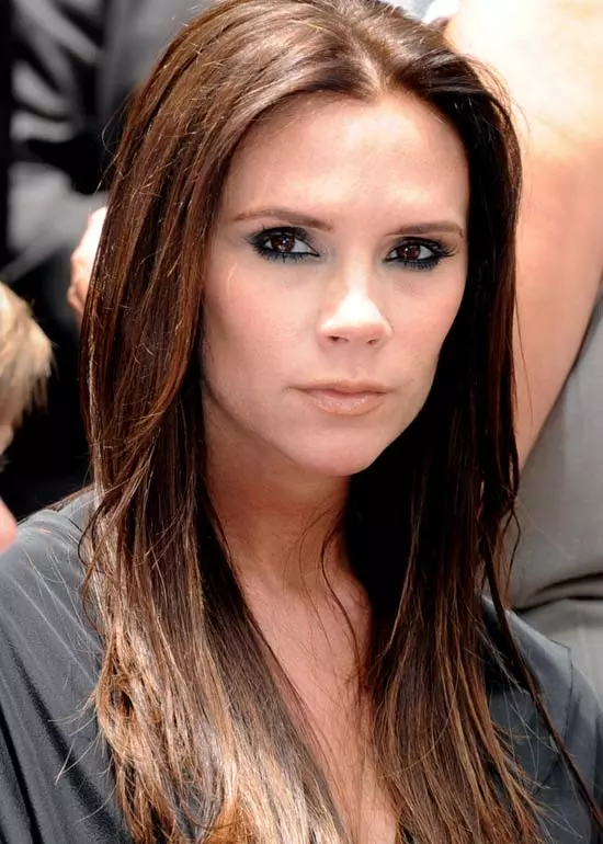 The mid part straight Victoria Beckham hairstyle