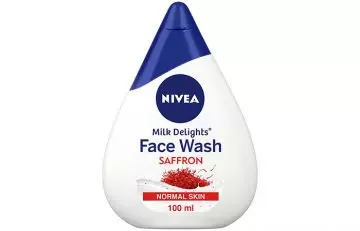 NIVEA Milk Delights Face Wash