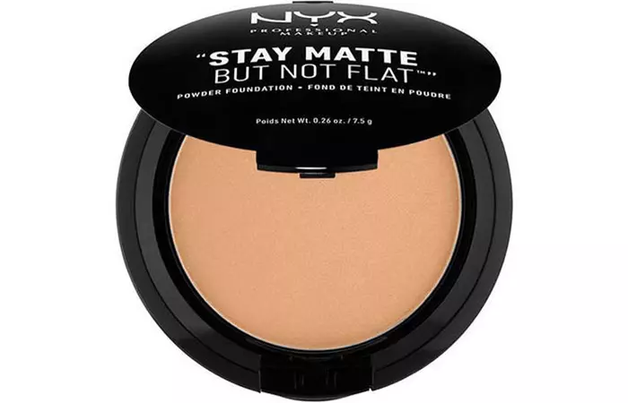 NYX Professional Makeup Stay Matte But Not Flat Powder Foundation