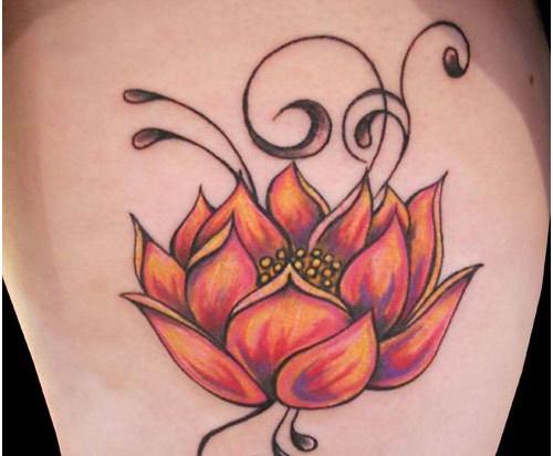 Top 10 Daisy Tattoo Designs