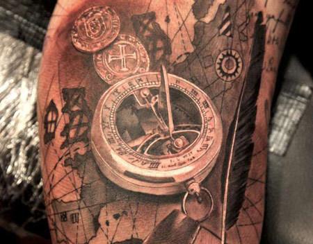 Top 10 Compass Tattoo Designs