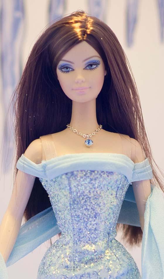 barbie doll hairstyle and makeup