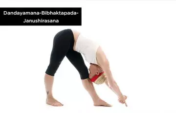 Dandayamana-Bibhaktapada-Janushirasana as the Bikram yoga technique