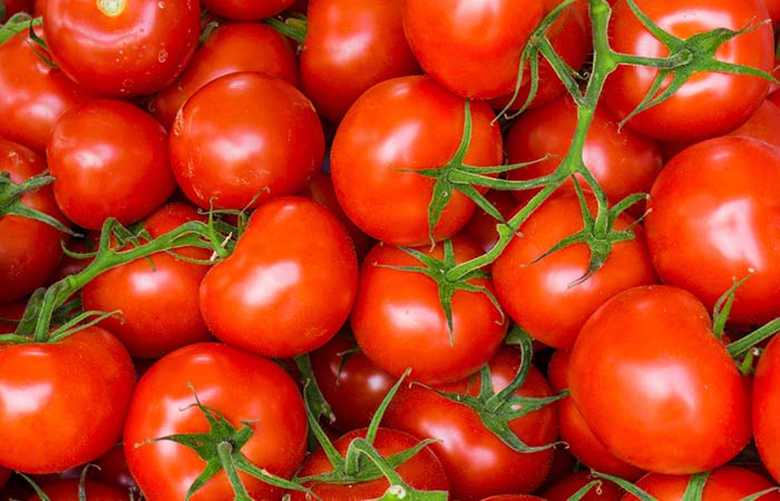 Tomato for instant skin whitening