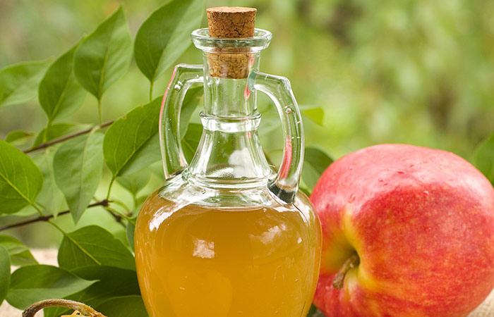 Uses of apple cider vinegar and cucumber for oil control