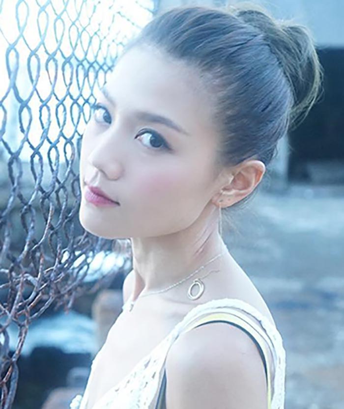 Chrissie Chau beautiful Chinese woman