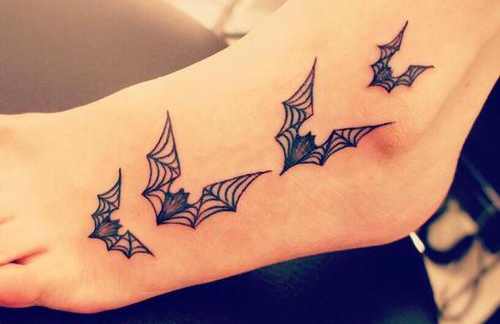 Top 10 Bat Tattoo Designs