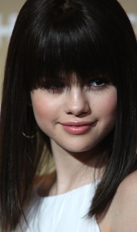 Top Selena Gomez peinados - pelo fresco