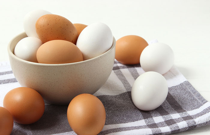 Include eggs in your diet to prevent hair loss