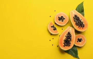 Papaya is rich in folic acid