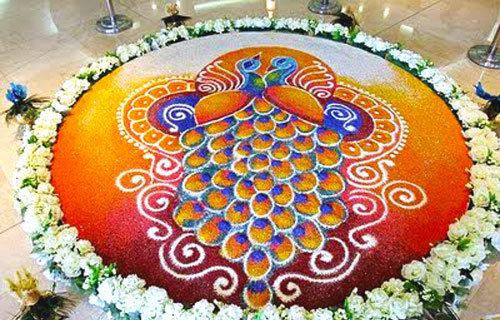  Pavão e flores Rangoli