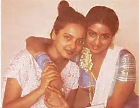 Rekha with Sridevi without makeup