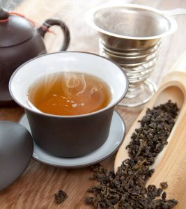 How Does Oolong Tea Help You Lose Weight?