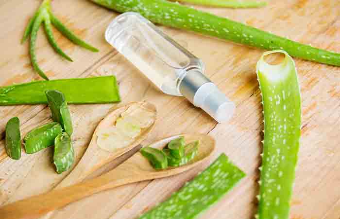 Aloe vera spray for acne