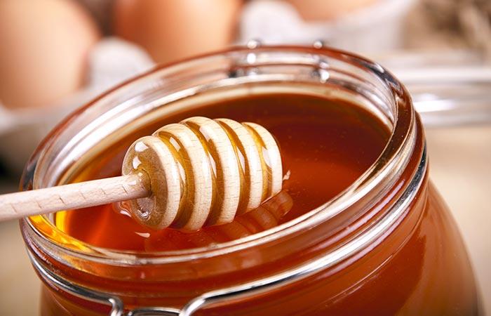 6 Amazing Benefits Of Honey For Hair Growth