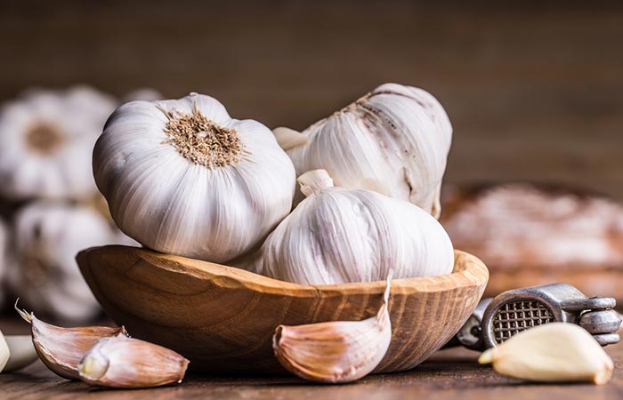 Freshly plucked garlic can be the perfect remedy to remove pimple causing bacteria