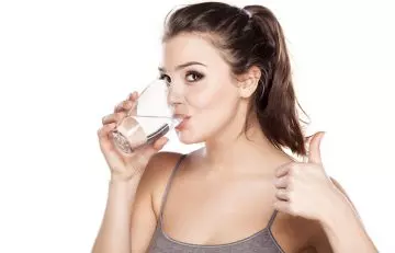 Stay hydrated to tighten skin after weight loss