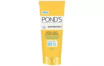 POND’S Sun Protect Non-Oily Sunscreen