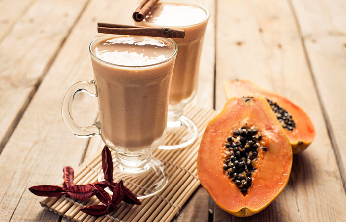 Skinny cinnamon and papaya drink for weight loss