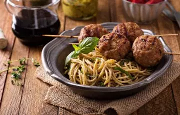 Easy and delicious spaghetti and tofu balls recipe during your bland diet