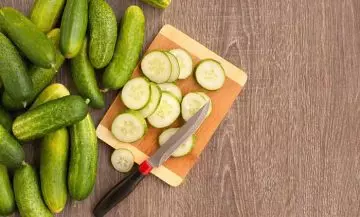 Cucumbers for oily skin