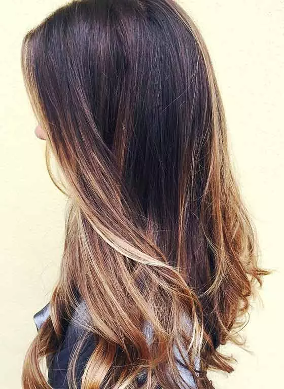 Gold bronde ombre hair color