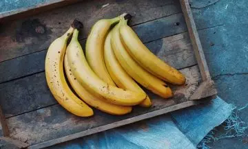 Bananas for oily skin