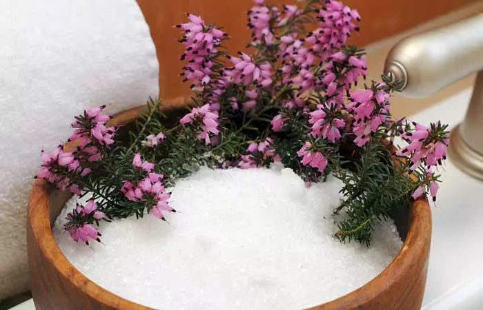 Epsom salt to remove dead skin