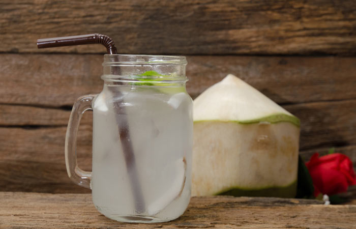 5.-Coconut-Water-For-Kidney-Stone