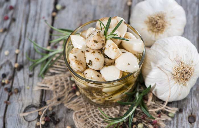 Lower Your Cholesterol Levels - Garlic