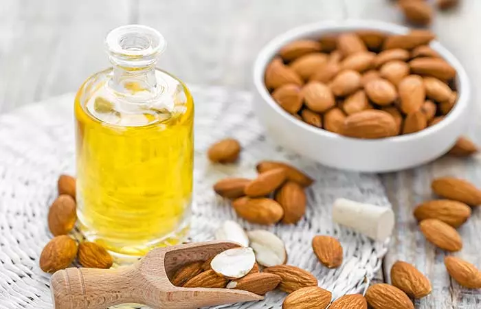 Almond oil for dark underarms