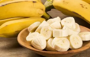 Banana to get rid of abdominal bloating