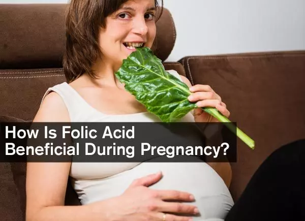 Pregnant woman drinking pomegranate juice