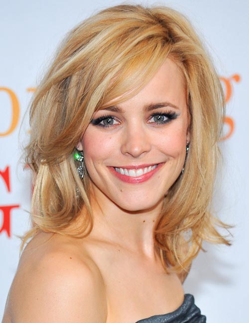 Short blonde lowlighted messy bob hairstyle