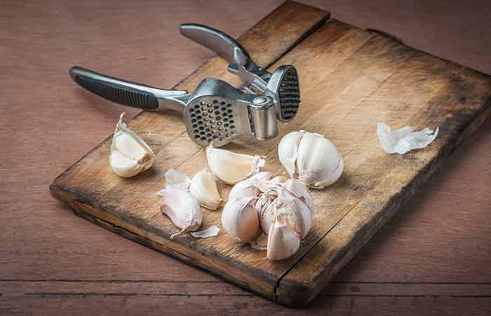 Garlic for asthma treatment