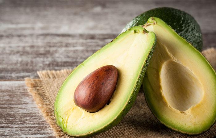 Mayonnaise-And-Avocado-Hair-Mask