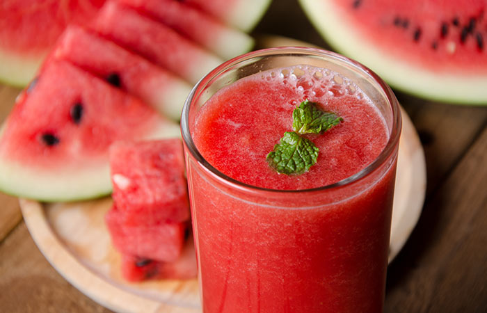 Watermelon helps in preventing dehydration during pregnancy